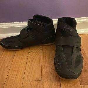 ASICS matflex wrestling shoes